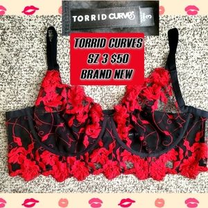 Torrid Bra Sz 3, brand new condition,never fit
